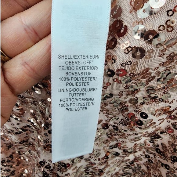 NWT Adrianna Papell Women's Rose Gold Sequin Column Evening Gown Size 2 - Picture 12 of 12